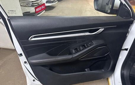 Geely Emgrand, 2023 год, 1 350 000 рублей, 12 фотография