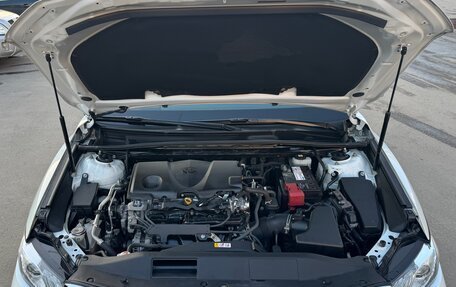 Toyota Camry, 2021 год, 3 050 000 рублей, 23 фотография