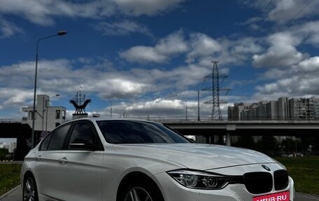 BMW 3 серия, 2016 год, 2 250 000 рублей, 10 фотография