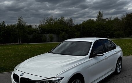 BMW 3 серия, 2016 год, 2 250 000 рублей, 3 фотография