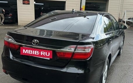 Toyota Camry, 2018 год, 2 300 000 рублей, 2 фотография
