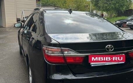 Toyota Camry, 2018 год, 2 300 000 рублей, 5 фотография