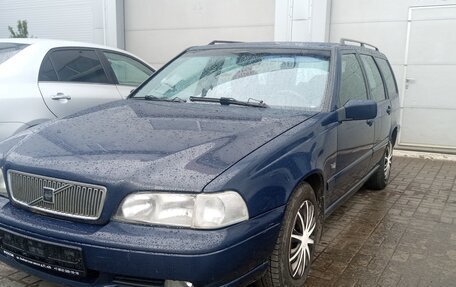 Volvo V70 III рестайлинг, 1997 год, 198 000 рублей, 1 фотография