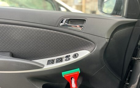 Hyundai Solaris II рестайлинг, 2012 год, 540 000 рублей, 6 фотография
