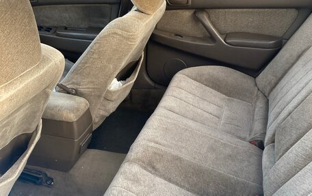 Toyota Vista, 1996 год, 180 000 рублей, 11 фотография