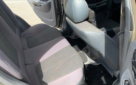 Hyundai Accent II, 2001 год, 280 000 рублей, 15 фотография