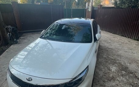 KIA Optima IV, 2017 год, 1 990 000 рублей, 3 фотография