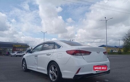 Hyundai Sonata VII, 2019 год, 1 850 000 рублей, 3 фотография