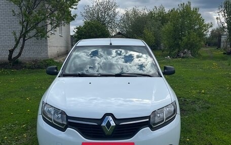 Renault Logan II, 2015 год, 630 000 рублей, 6 фотография
