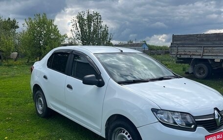 Renault Logan II, 2015 год, 630 000 рублей, 3 фотография