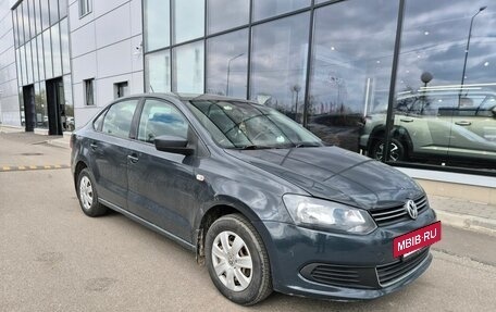 Volkswagen Polo VI (EU Market), 2013 год, 699 000 рублей, 2 фотография