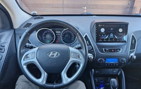 Hyundai ix35 I рестайлинг, 2012 год, 1 400 000 рублей, 12 фотография
