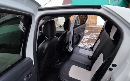 Renault Logan II, 2021 год, 1 350 000 рублей, 10 фотография