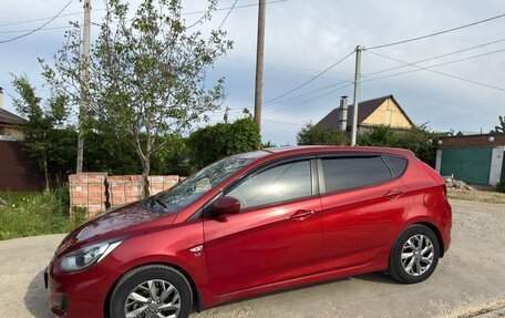Hyundai Solaris II рестайлинг, 2012 год, 889 000 рублей, 2 фотография