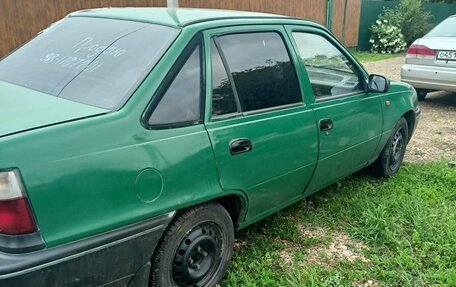 Daewoo Nexia I рестайлинг, 1999 год, 95 000 рублей, 4 фотография