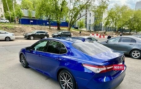 Toyota Camry, 2021 год, 3 050 000 рублей, 17 фотография