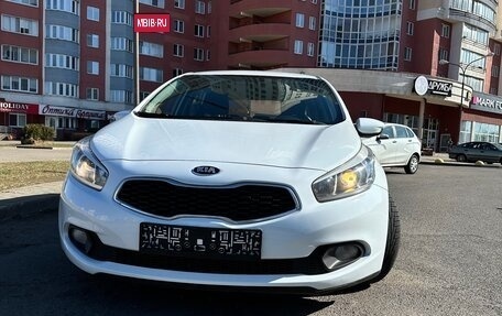 KIA cee'd III, 2012 год, 870 000 рублей, 2 фотография