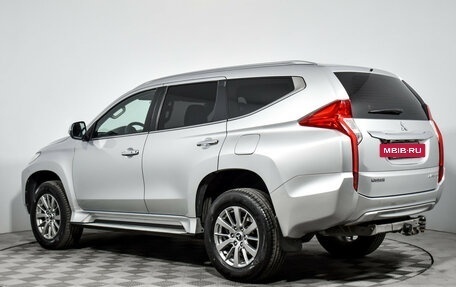 Mitsubishi Pajero Sport III рестайлинг, 2018 год, 2 649 000 рублей, 7 фотография