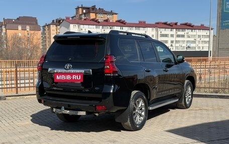 Toyota Land Cruiser Prado 150 рестайлинг 2, 2019 год, 5 460 000 рублей, 8 фотография