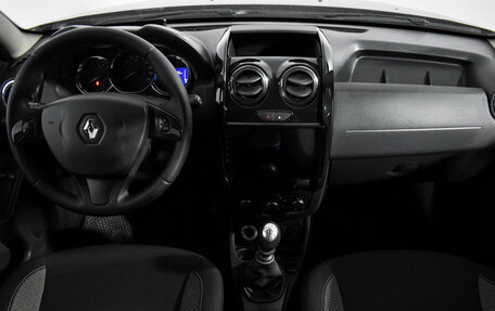 Renault Duster I рестайлинг, 2017 год, 1 229 000 рублей, 13 фотография