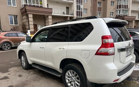 Toyota Land Cruiser Prado 150 рестайлинг 2, 2016 год, 3 600 000 рублей, 3 фотография