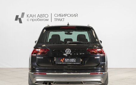 Volkswagen Tiguan II, 2018 год, 2 550 000 рублей, 11 фотография