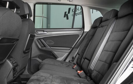 Volkswagen Tiguan II, 2018 год, 2 550 000 рублей, 17 фотография