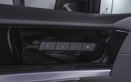 Volkswagen Touareg III, 2018 год, 5 780 000 рублей, 16 фотография