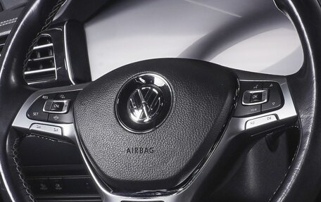 Volkswagen Touareg III, 2018 год, 5 780 000 рублей, 21 фотография