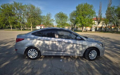 Hyundai Solaris II рестайлинг, 2014 год, 820 000 рублей, 8 фотография