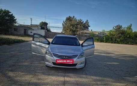 Hyundai Solaris II рестайлинг, 2014 год, 820 000 рублей, 6 фотография
