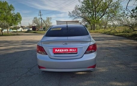 Hyundai Solaris II рестайлинг, 2014 год, 820 000 рублей, 10 фотография