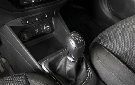 Hyundai Solaris II рестайлинг, 2021 год, 1 426 700 рублей, 7 фотография
