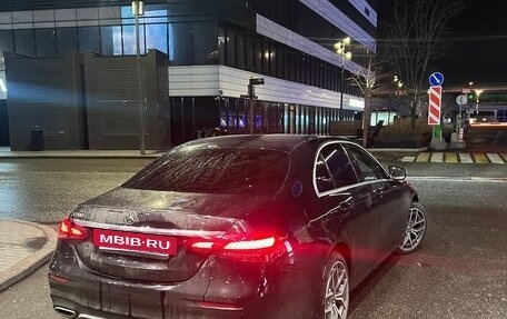 Mercedes-Benz E-Класс, 2021 год, 4 650 000 рублей, 3 фотография