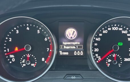 Volkswagen Tiguan II, 2018 год, 2 350 000 рублей, 15 фотография