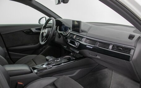 Audi A4, 2016 год, 2 480 000 рублей, 9 фотография