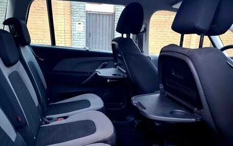 Citroen C4 Picasso II рестайлинг, 2014 год, 1 100 000 рублей, 11 фотография