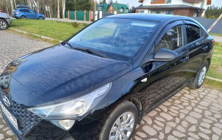 Hyundai Solaris II рестайлинг, 2021 год, 1 380 000 рублей, 7 фотография