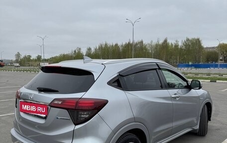 Honda Vezel, 2018 год, 1 700 000 рублей, 4 фотография