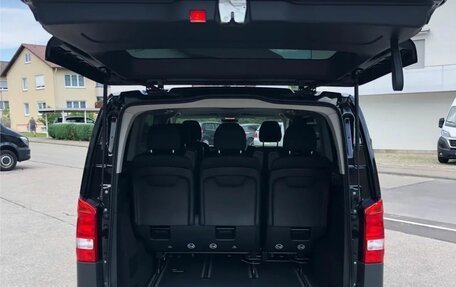 Mercedes-Benz Vito, 2016 год, 3 625 000 рублей, 2 фотография