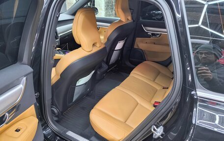 Volvo V90 II, 2018 год, 2 700 000 рублей, 19 фотография