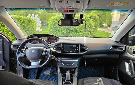Peugeot 308 II, 2018 год, 1 300 000 рублей, 4 фотография