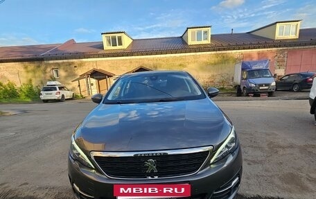 Peugeot 308 II, 2018 год, 1 300 000 рублей, 2 фотография