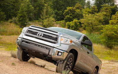Toyota Tundra II, 2018 год, 3 850 000 рублей, 1 фотография