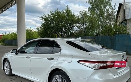 Toyota Camry, 2018 год, 3 150 000 рублей, 8 фотография