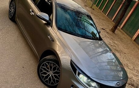 KIA Optima IV, 2016 год, 1 585 000 рублей, 2 фотография