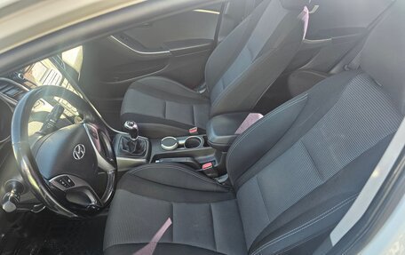 Hyundai i30 II рестайлинг, 2012 год, 1 200 000 рублей, 6 фотография