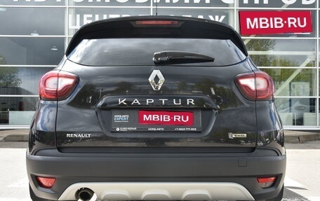 Renault Kaptur I рестайлинг, 2018 год, 1 420 000 рублей, 6 фотография