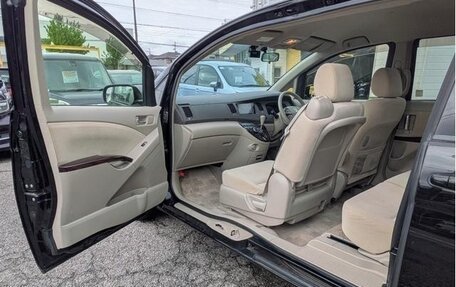 Toyota ISis I, 2012 год, 1 000 000 рублей, 10 фотография
