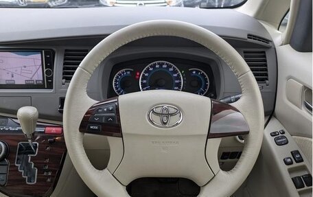 Toyota ISis I, 2012 год, 1 000 000 рублей, 12 фотография